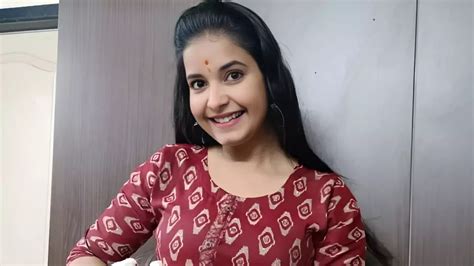 Natasha Rajeshwari (aka Ridhima Tiwari) Age, Height。